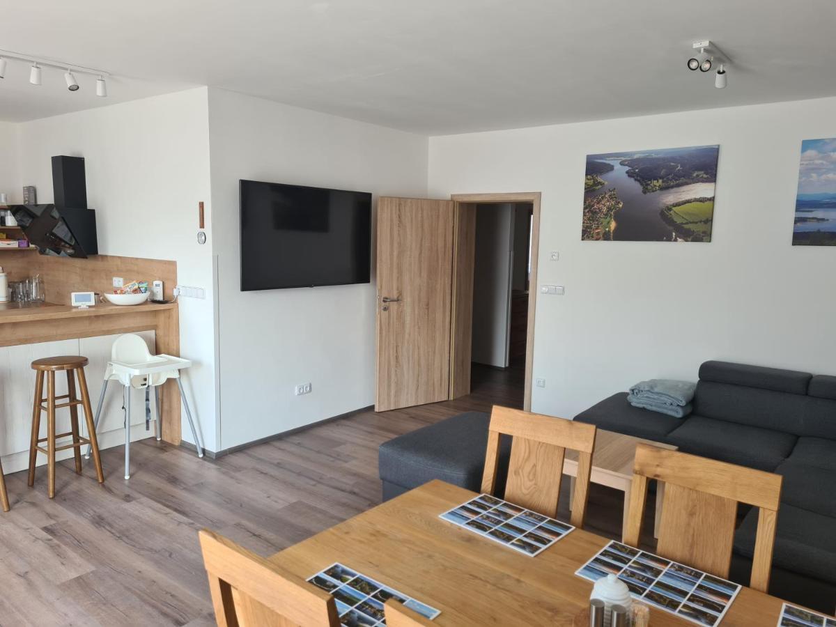 Apartman Kuba Frymburk Eksteriør billede